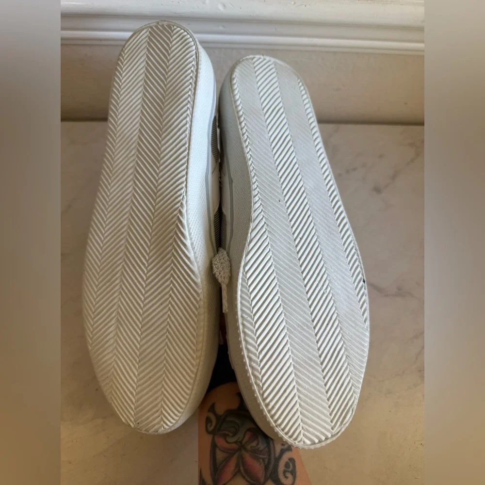 Stuart Weitzman VTG White Studded Sneakers - Picture 8 of 8